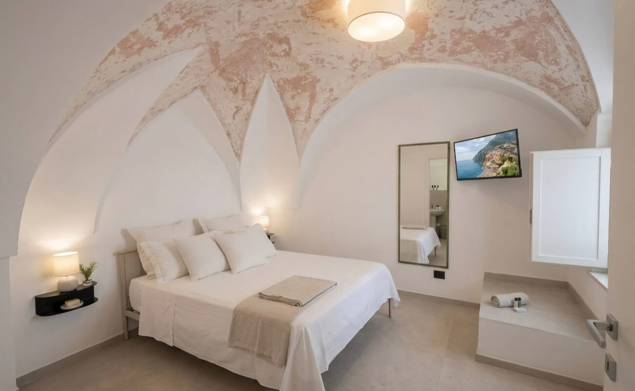 Interno camera matrimoniale 4 secondo piano - B&B Le Camere sul Golfo