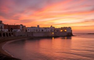 Tramonto suggestivo sulle mura di Gallipoli (La Riviera) con vista sull'Isola di Sant'Andrea